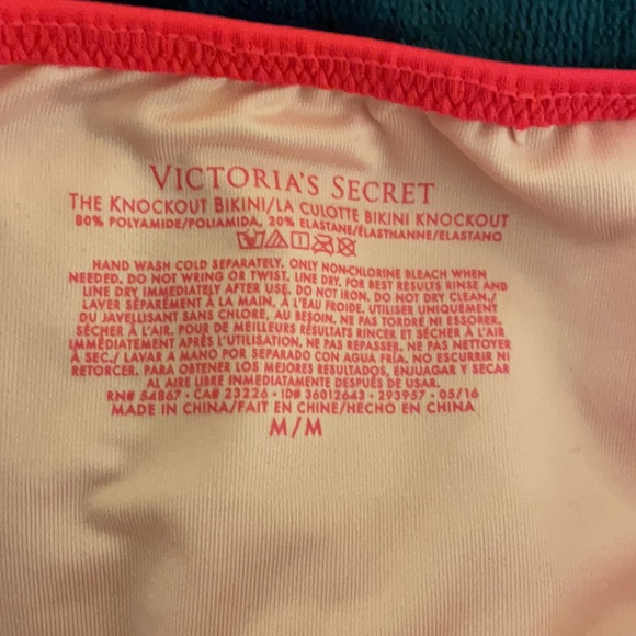 NWT Victoria’s Secret Swim Knockout Bikini - Picture 5 of 6